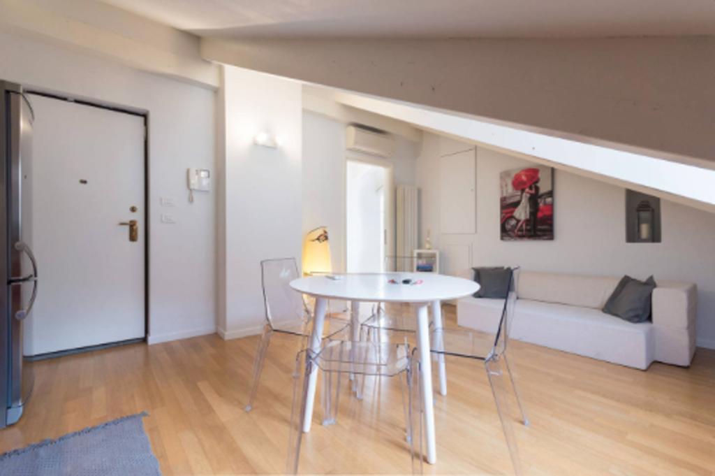 Francesco Da Paola 10 Apartment Turin