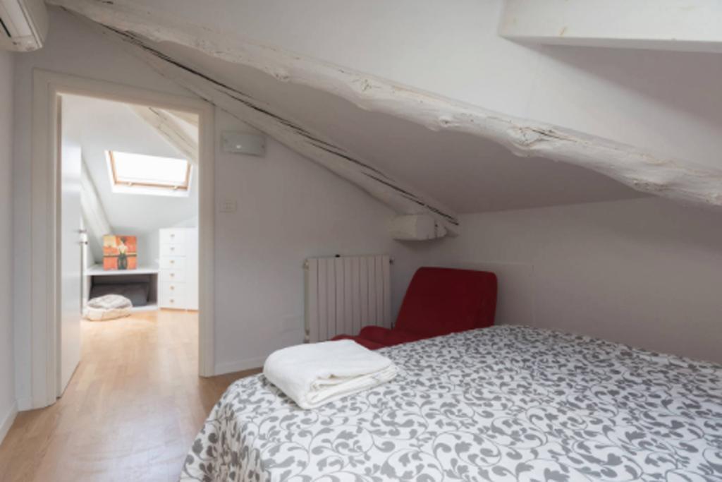 Francesco Da Paola 10 Apartment *